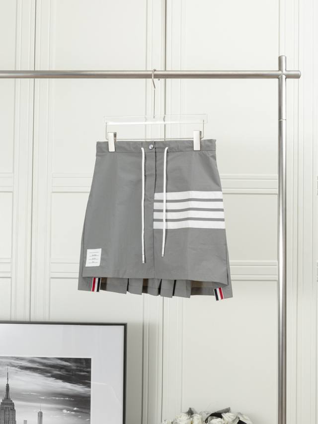Four-bar woven pleated skirt Thom Browne: Four-bar woven pleated skirt 1:1 origi