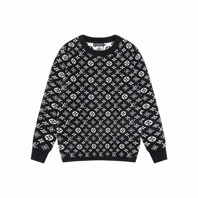 Model No. M21 1V Same as the counter Round neck wool sweater Made of wool and co