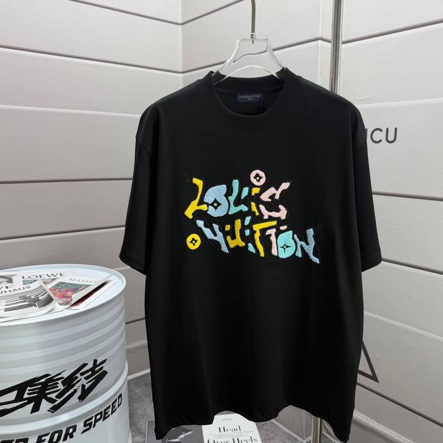Lv Louis 2025 Spring and Summer New Cartoon Graffiti Letters Patch Embroidery Cr