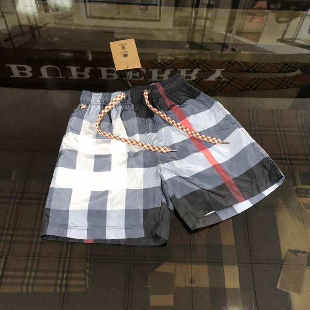 classic drawstring swim trunks, decorated with large plaid pattern, breathable m