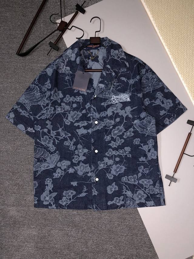 Lv 25Ss early spring new style light luxury men and women daily commuting wear m