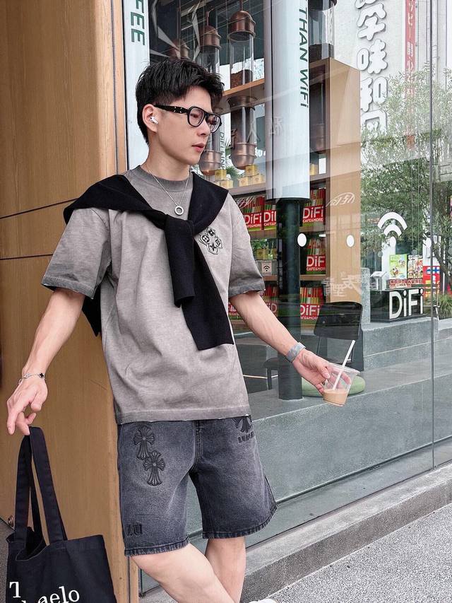 Clothes and Pants Lv New Spring and Summer First Counter Latest Short-sleeved Ro