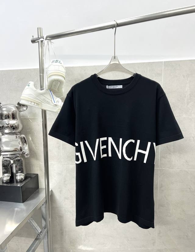 Style No. R069 Givenchy Givenchy logo front and back jacquard knitted wool round