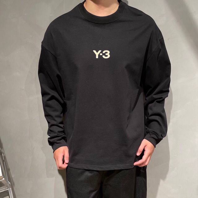 Y3 autumn and winter new sweatshirt is made of high-quality cotton fabric! Skin-