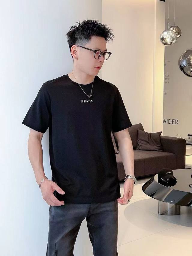 Prada short-sleeved series Season: Spring and Summer 2025 Color: Black, White, G