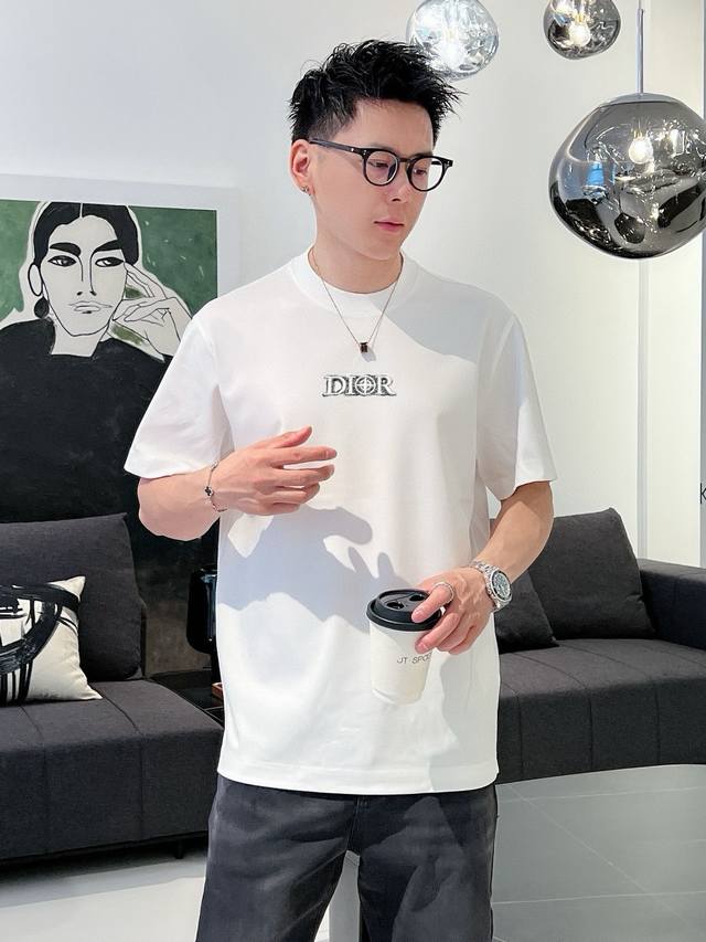 Dior round neck embroidered short sleeve T-shirt The elemental embroidered logo
