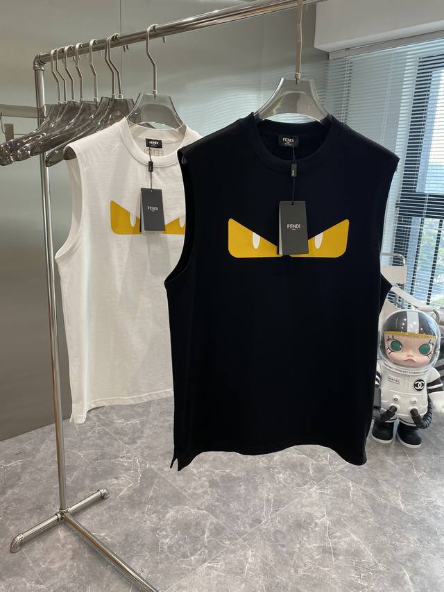 Fendi's new spring and summer products, fashionable and casual short-sleeved ves