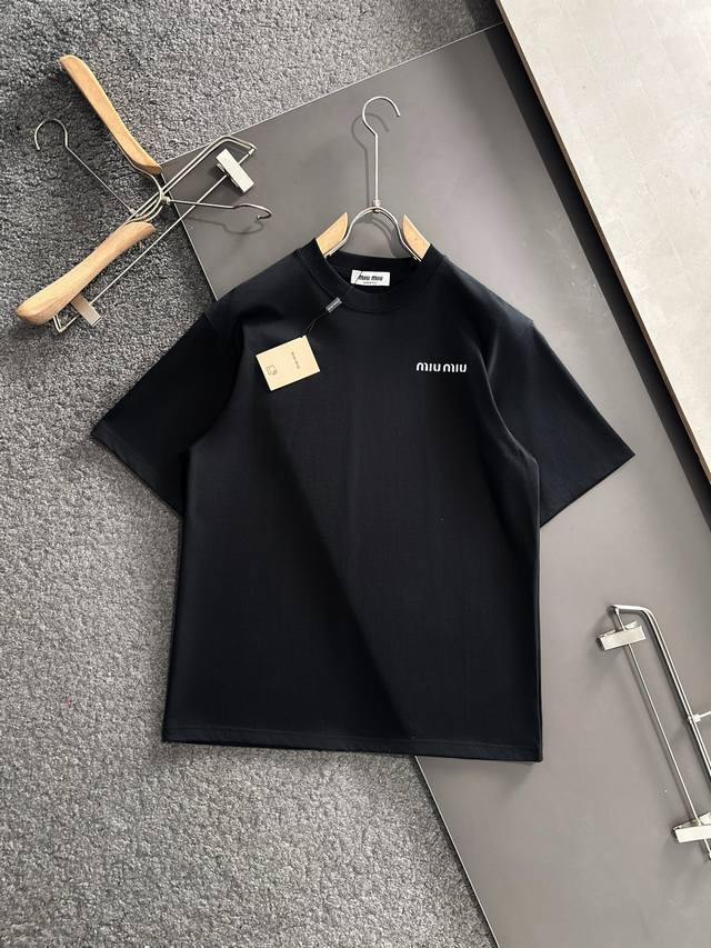 Miu 2025Ss spring and summer latest round neck fashion short-sleeved T-shirt, of