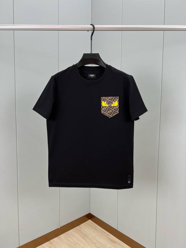 Fendi. Fendi 25 Spring/Summer new product, short-sleeved T-shirt with patch pock