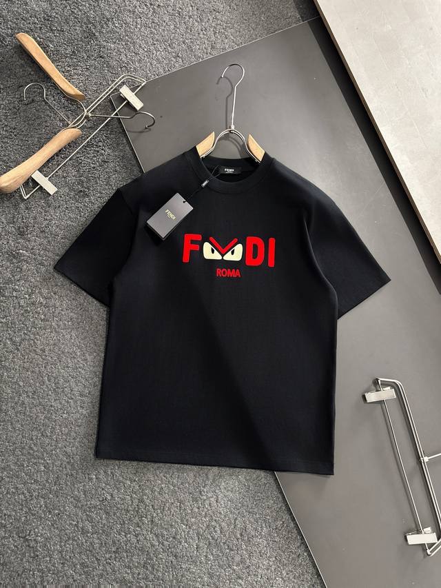 Fd 2025Ss Spring and Summer latest round neck fashion short-sleeved T-shirt, off
