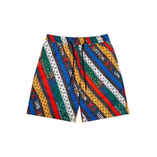 Lv Louis Vuitton, new summer beach shorts with inner net, shorts! The official w