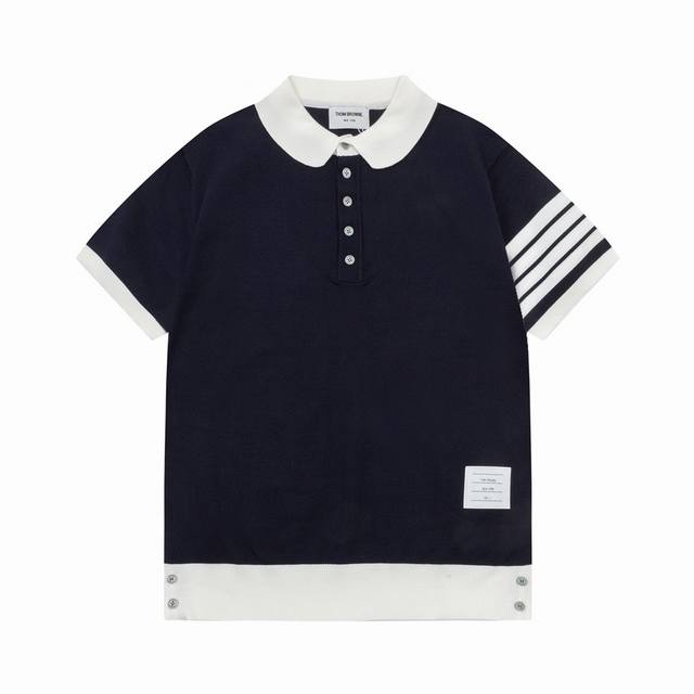 Thom Browne four-bar knitted round stand collar Upgraded, inspired by the retro