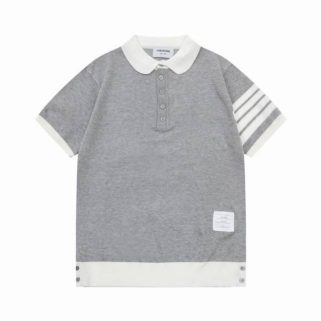 Thom Browne four-bar knitted round stand collar Upgraded, inspired by the retro