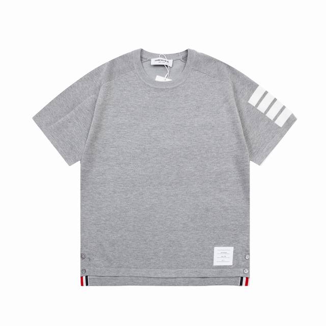 Thom Browne four-bar knitted Olo shirt Upgraded, inspired by the 1980s retro Ori