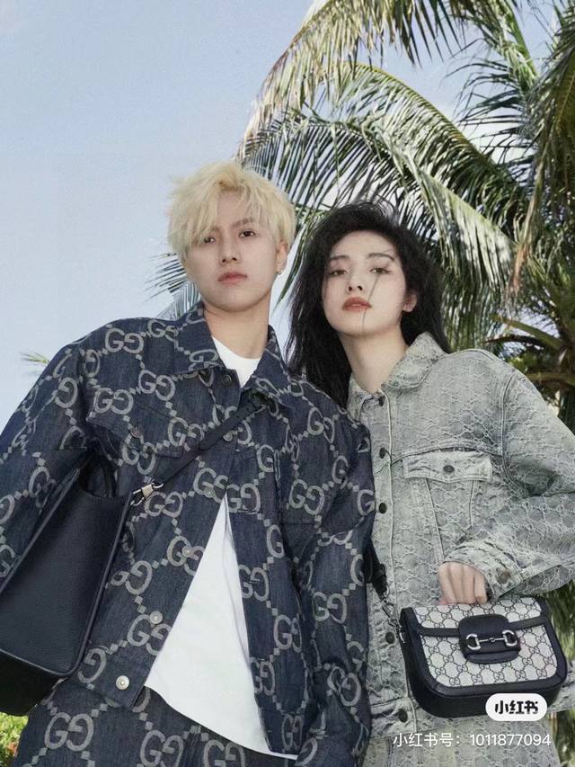 Style number: Hmy75# Gucci Double G jacquard denim jacket The overall design of