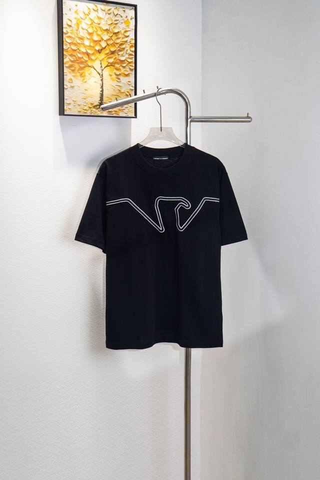 Style number: Y189 Armani 3D eagle foam embroidered couple short-sleeved T-shirt