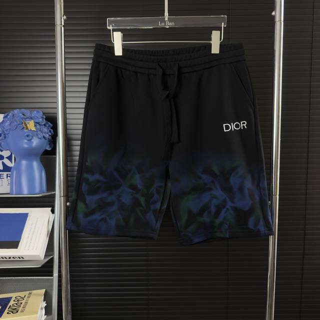617 Arrived on the same day, ready to match Dior Dior letter embroidery hand-pai