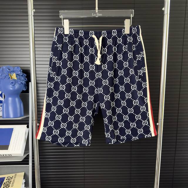 614 Arrived on the same day, ready to match Gucci classic double G jacquard red