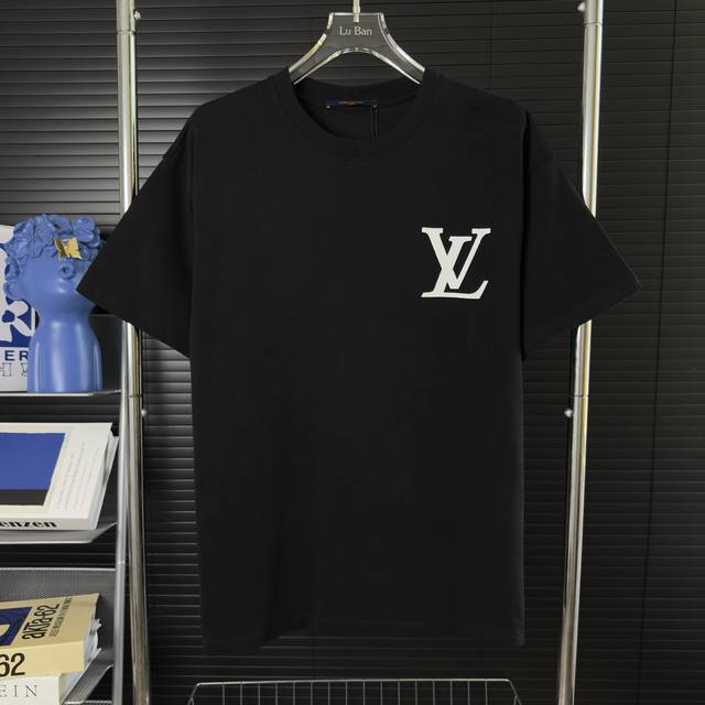 593 Arrived on the same day, ready to match Louis Vuitton Louis Vuitton letter c