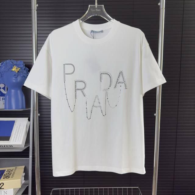 528 Arrived on the same day, ready for matching Prada black and white letter rhi