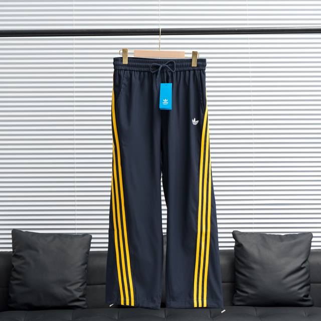 Factory P direct supply AdidasحClover 2383 three-stripe loose wide-leg pants Col