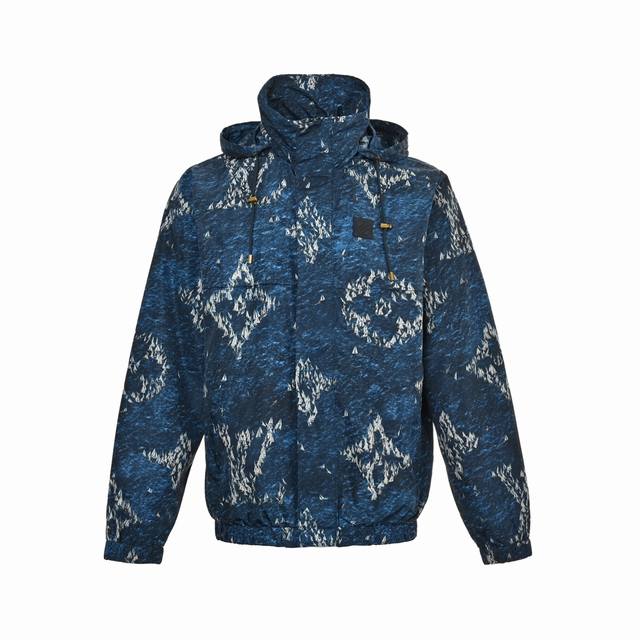 Louis Vuitton blue printed hooded jacket Authentic 25300 purchased, made of high