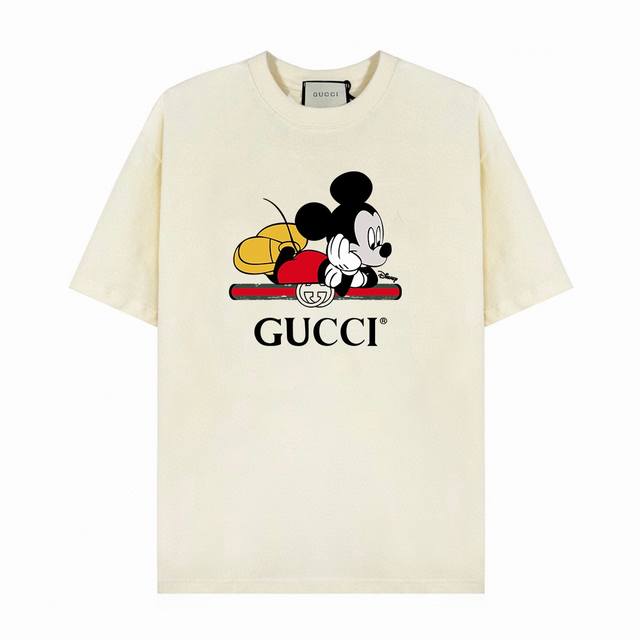 Gucci's new short-sleeved T-shirt with twisted pattern looks very high street st