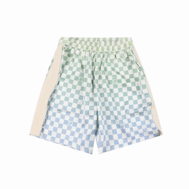 Louis Vuitton new gradient checkerboard shorts Imported mulberry silk fabric, su