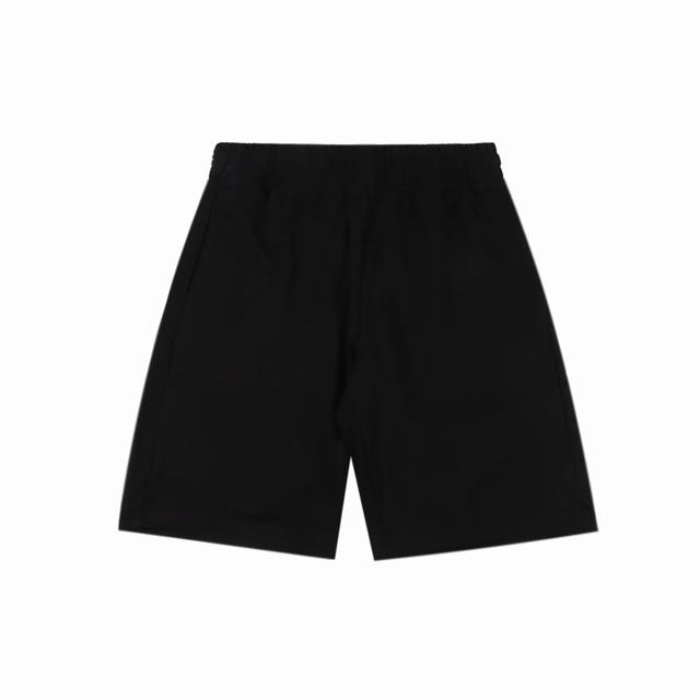 Burberry Burberry back horse shorts The original version was purchased for 6700.