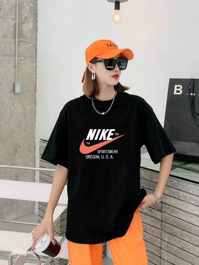 New arrival! Elements collide, unique mood! 21S summer new Nike short-sleeved T-