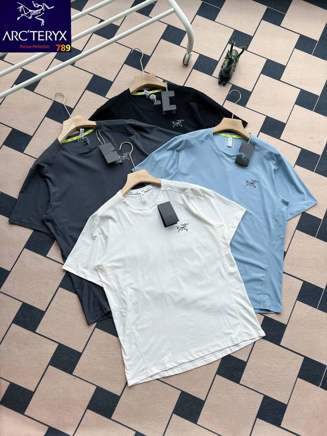 Arc'teryx round neck short-sleeved functional T-shirt with moisture absorption,