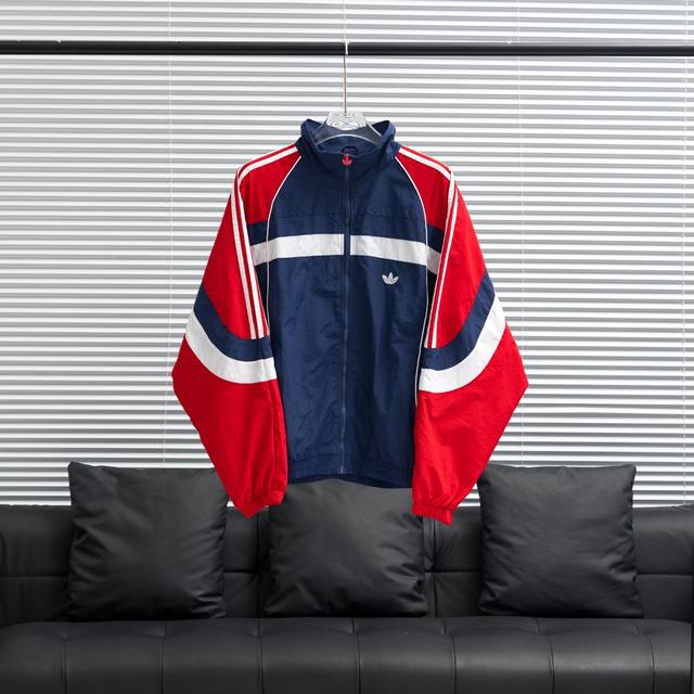 Factory P direct supply AdidasحClover 3796 embroidery patchwork stand collar win