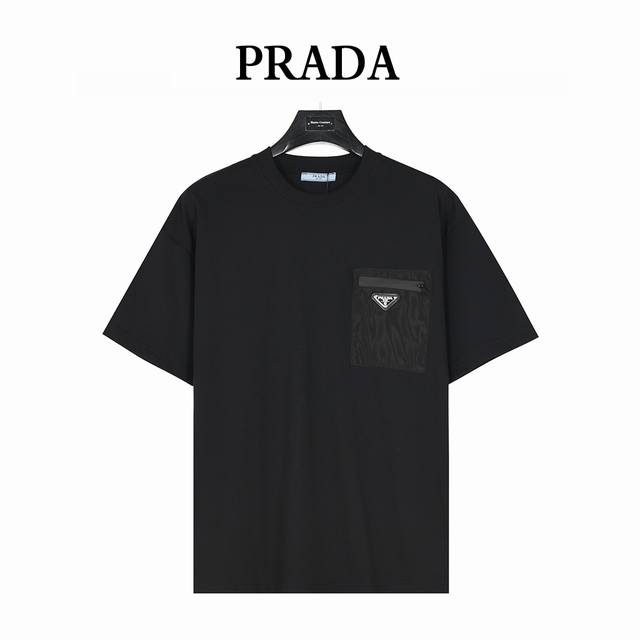 Prada classic nylon pocket zipper triangle badge short-sleeved T-shirt Basic sty
