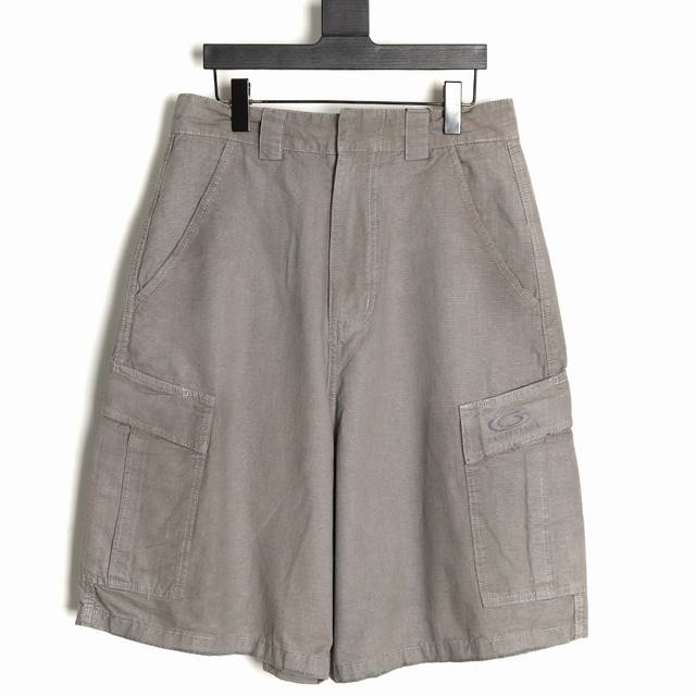 Balenciaga 25Ss distressed work shorts The work pants reconstruct functional des