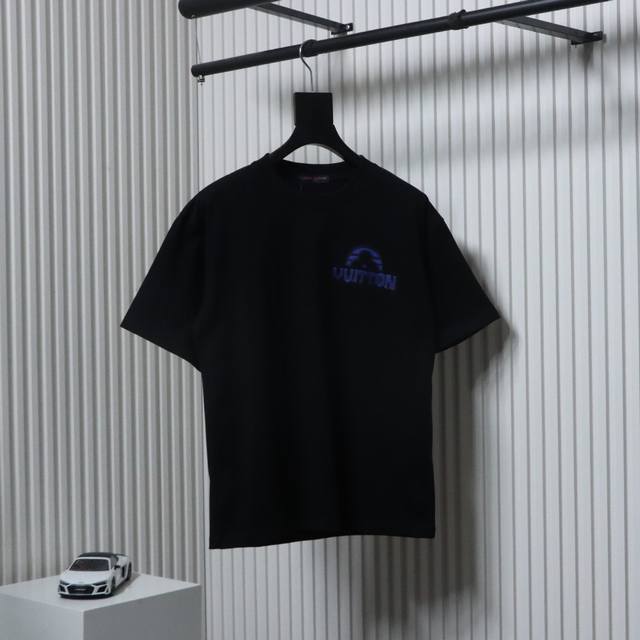 Louis Vuitton Lv 25Ss black and blue letter short-sleeved T-shirt fabric is made