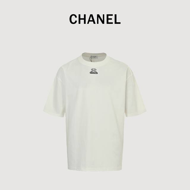 Chanel 25Ss short-sleeved T-shirt with small logo on chest The fabric is made of