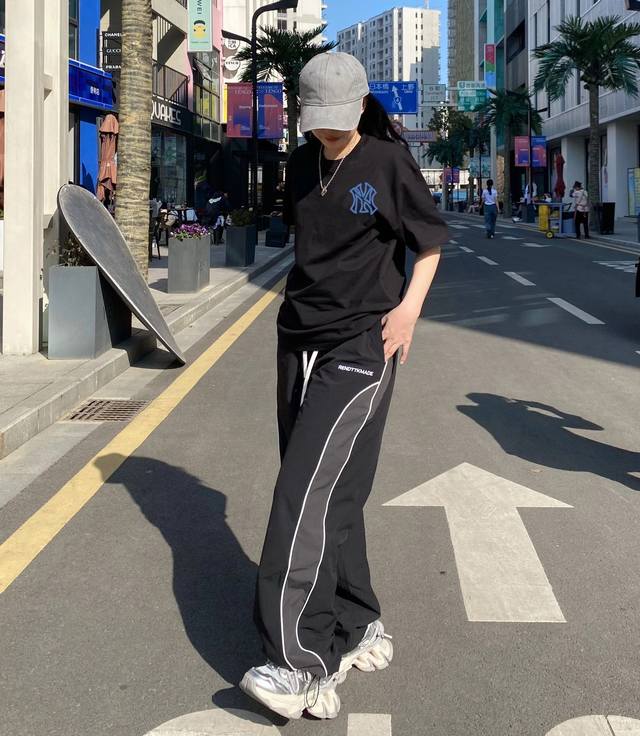 New arrival! Mlb-Ny Yangji's new summer cartoon print classic short-sleeved T-sh