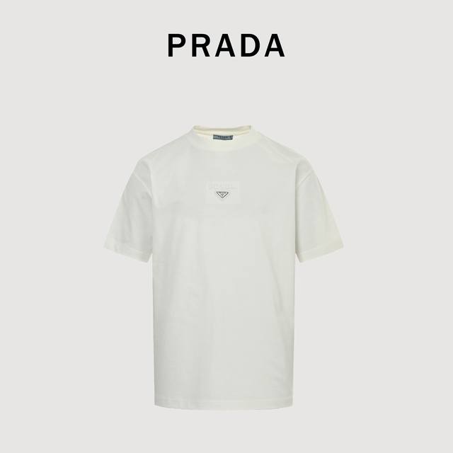 Prada 25Ss short-sleeved T-shirt with metal triangle label and embossed logo on