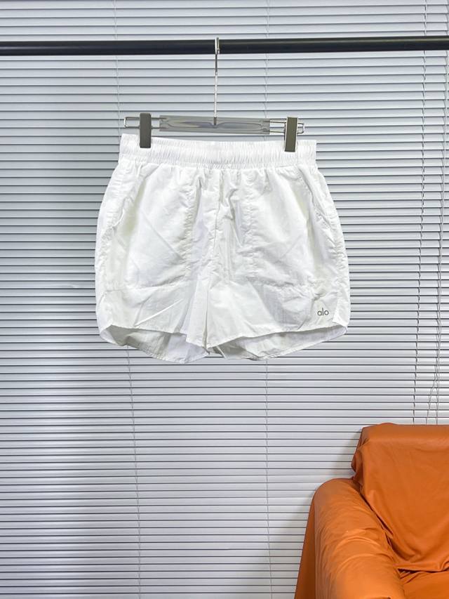 is out of stock. Top quality product . Alo 25-year new spring and summer casual