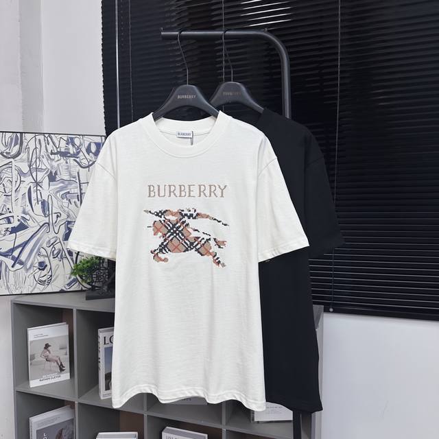 Burberry Style: B628# Burberry new checkerboard warhorse embroidered short sleev