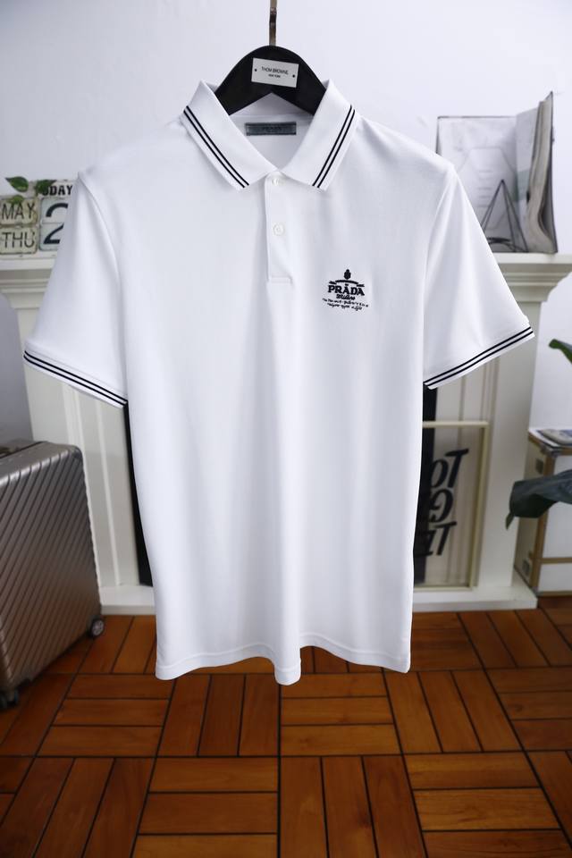 Pula* Pr*Da. 2025 summer new product! Classic men's fashion lapel Polo short-sle