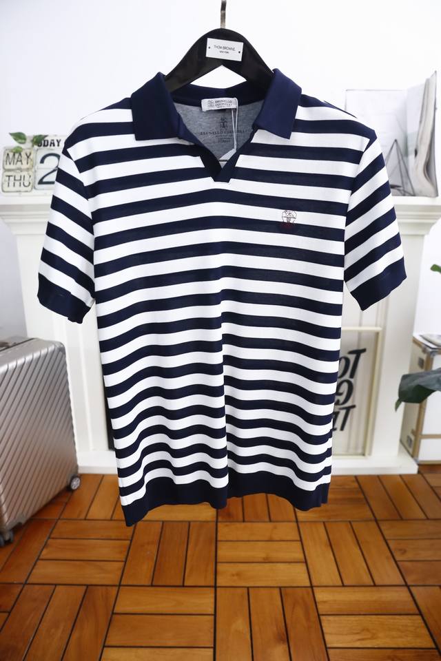 Brunello Cucinelli. 2025 summer new men's striped short-sleeved fashionable clas