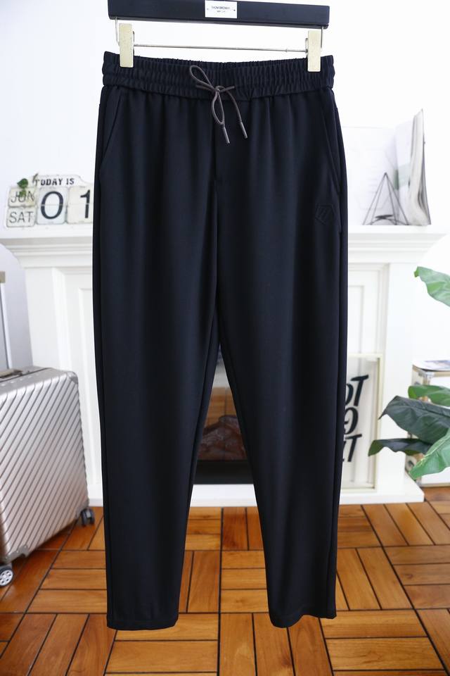 Zegn*. Summer thin men's casual pants! Elastic waist casual pants classic versat