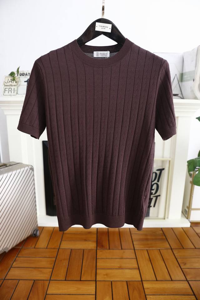 Brunello Cucinelli. 25 Early Spring New Fashion Short Sleeve Sweater with Luxuri