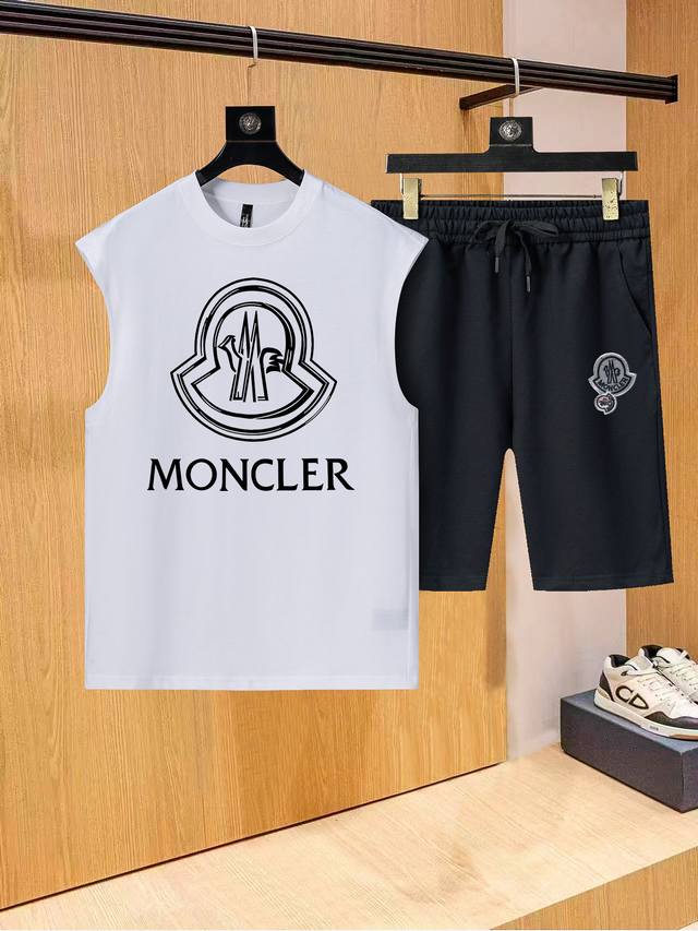 Original quality vest shorts set Moncler 2610 summer new vest shorts set Focus o
