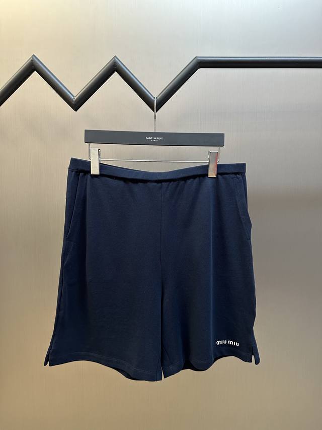 Miu Miu embroidered casual shorts Made of double-strand fine cotton pique fabric