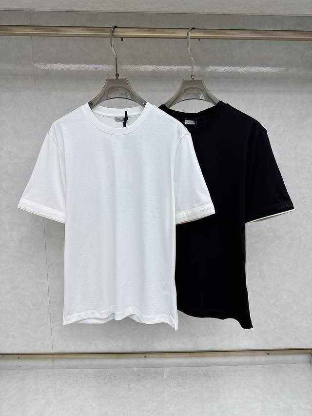 Moncler 25 Spring/Summer Men's Round Neck Short Sleeve T-Shirt has an outstandin
