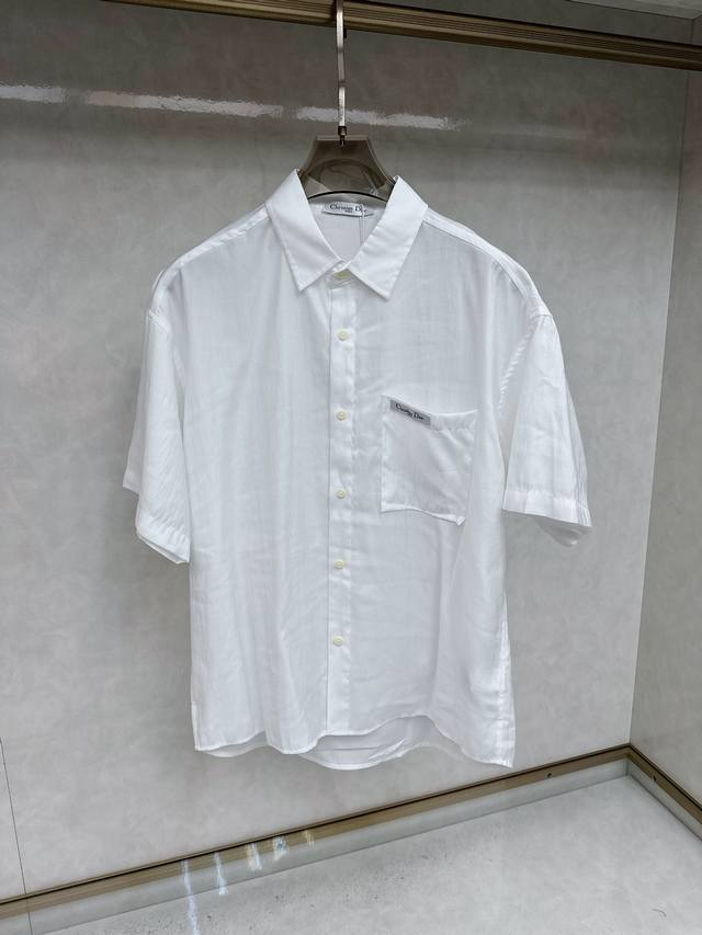 Dior 2025Ss spring and summer new pleated short-sleeved shirt, the fabric is com