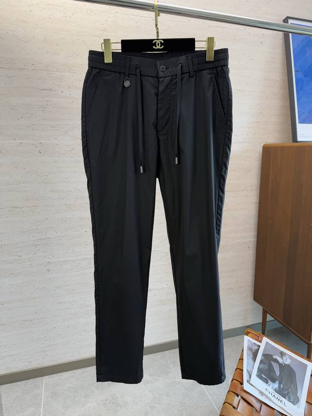 Boss25S men's casual pants latest model with perfect fit! You can definitely wea