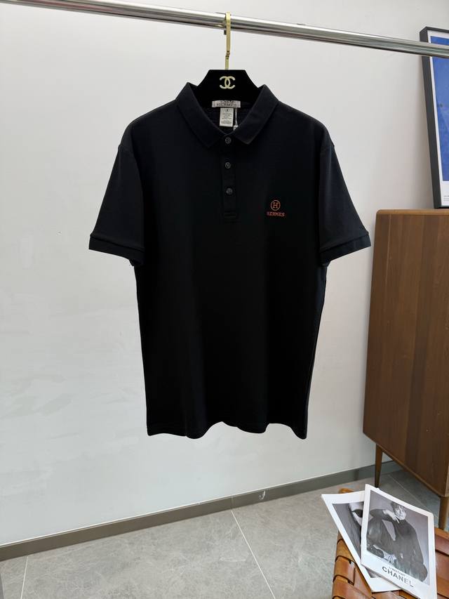 Her25S Spring/Summer Men's Polo with iconic logo on the chest, very light busine